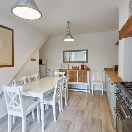 וויטבי Host & Stay - Adventure House מראה חיצוני תמונה